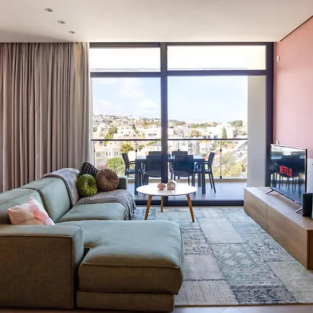 Luxury 2 Bedroom In St Julians Apartment